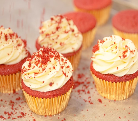 Red Velvet Camelia Bakery — finitura artigianale